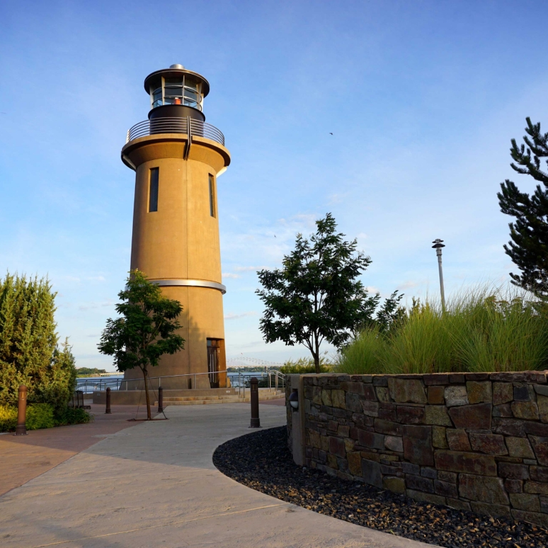 Clover-Island-Lighthouse