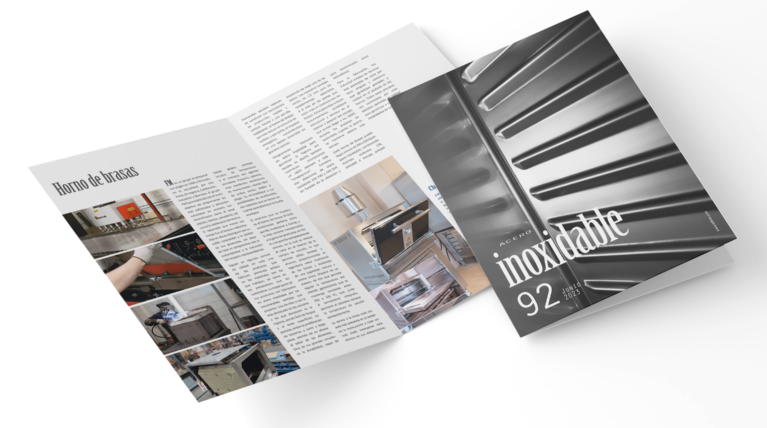 Revista 92 - Horno de brasas mockup
