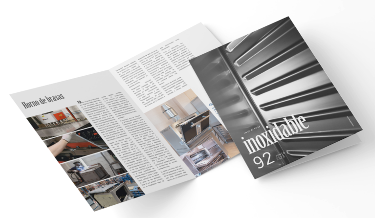 Revista 92 - Horno de brasas mockup