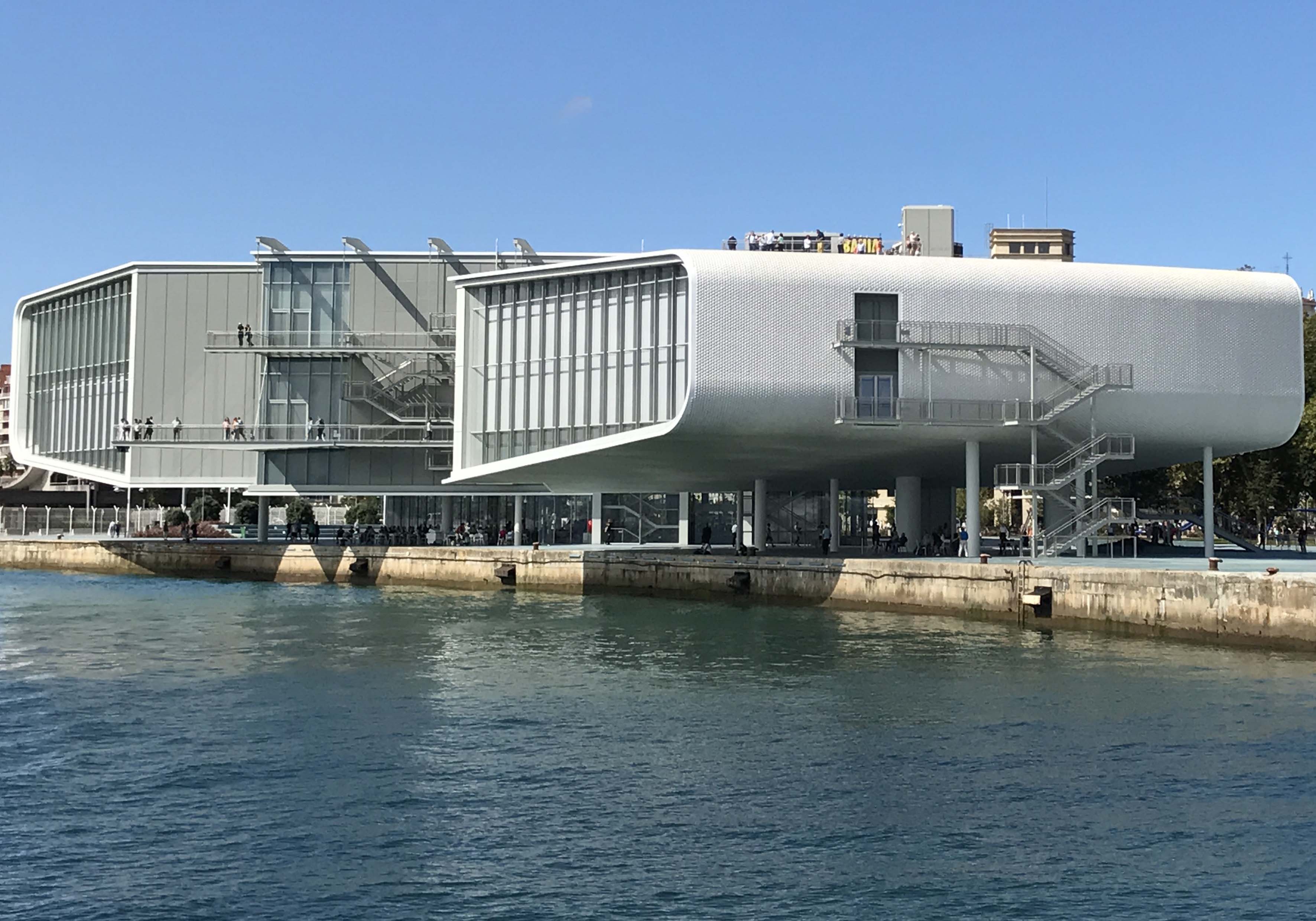 centrobotin4